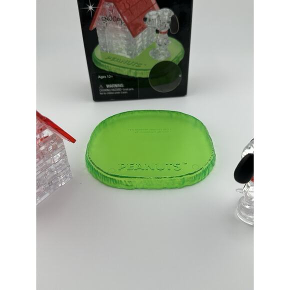 Beverly Crystal Peanuts Snoopy Dog House 3D Puzzle 50 Pieces Japan Made - Picture 5 of 7